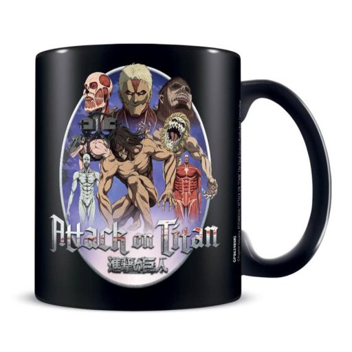 ATTACK ON TITAN AJÁNDÉK SZETT: BÖGRE, ALÁTÉT, KULCSTARTÓ