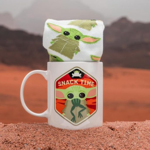 Star Wars The Child (baby Yoda) ajándékcsomag: bögre és zokni