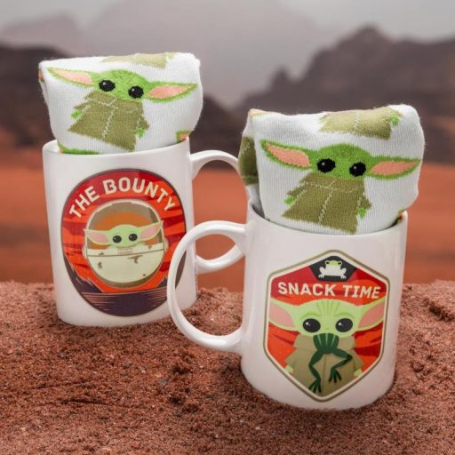 Star Wars The Child (baby Yoda) ajándékcsomag: bögre és zokni