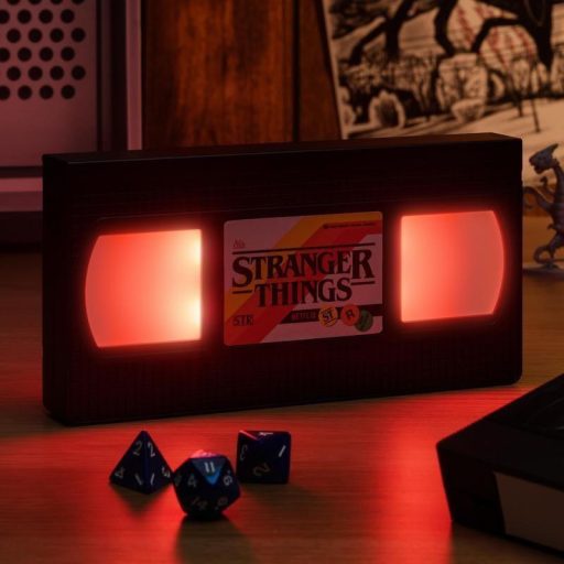 Stranger Things VHS kazetta logó lámpa