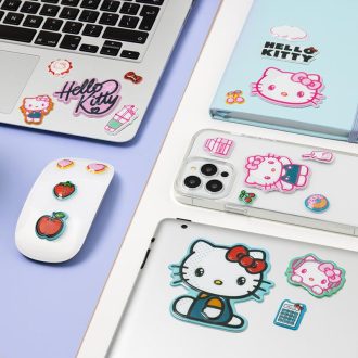 Hello Kitty Pufi Gadget Matricák (32 db)