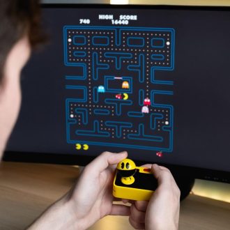   Pac-man retro játék konzol vezeték nélküli vezérlővel (plug & play)