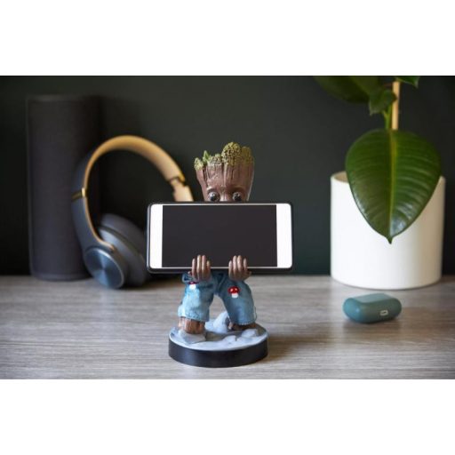 Marvel Galaxis Őrzői: Toddler Groot pizsamában telefon és kontroller tartó